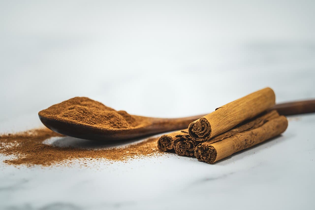 Cinnamon powder